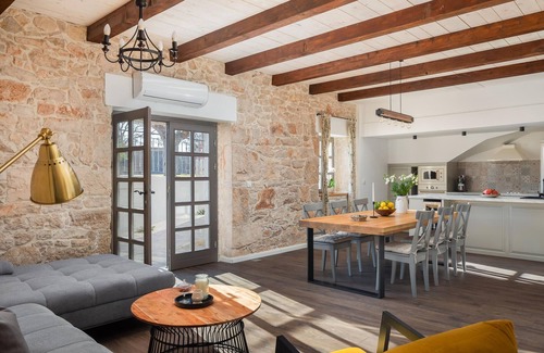 Sibenik House | Lovely home in Dubrava kod Sibenika