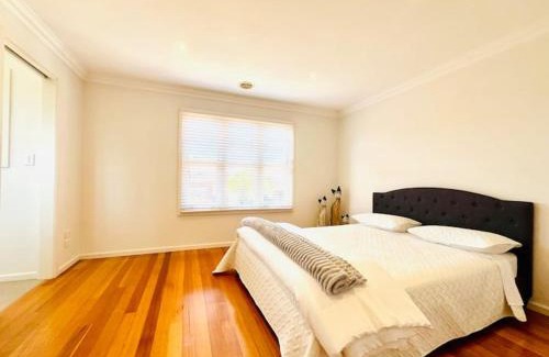 Reservoir House | Lovely Home