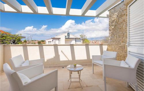 Kolanjski Gajac House | Lovely Home In Kolanjski Gajac With Wifi