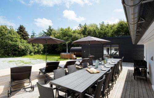Nr. Lyngby House | Lovely Home In Løkken With Sauna