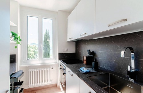 Castagnola Apartment | Lovely one-bedroom apartment with balconies overlooking the lake (Dream Lake 3)