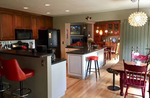 Miramont House | Lovely, spacious, sunny happy family-friendly home - great central location
