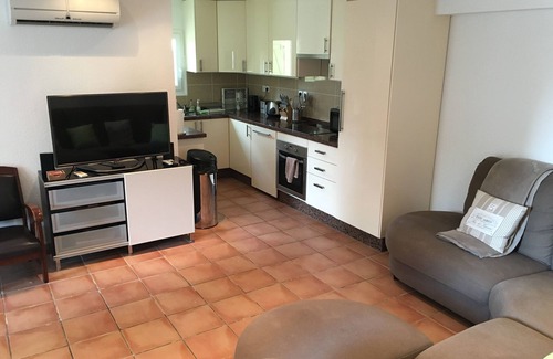 Aigues-Mortes Villa | Lovely villa just outside the old city walls of stunning Aigues Mortes