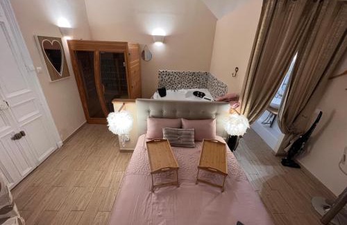 Martigues Apartment | Loveroom Venise Provençale