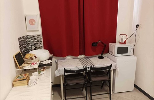 Tuscolano Apartment | Lovers' Nest - your romantic and private spa in the center of Rome