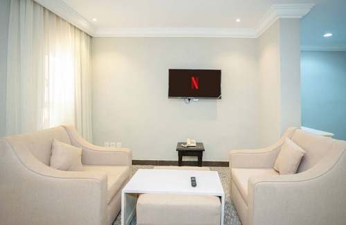 Al Olaya District Apartment | LP28.4 - Chic Studio Apt in Olaya District