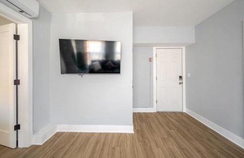 Black Rock Historic District Apartment | Lrg 2 Bedroom apart in BlackRock