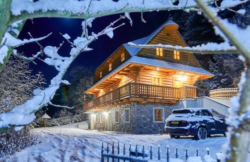 Lucatin Ski Chalet | Lubka Lodge