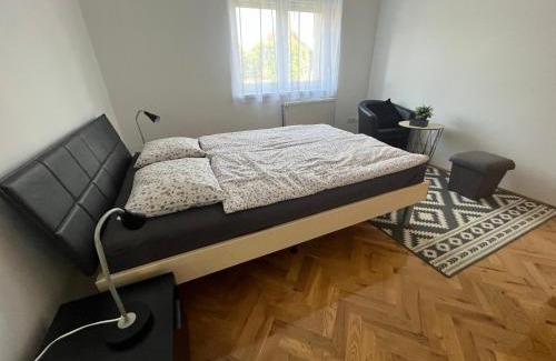 Sarvar Apartment | Luca Vendégház 1. apartman