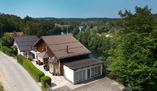 Duga Resa Apartment | LUCIJA-apartman-studio apartmani