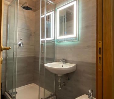 Esquilino Apartment | Lucky Domus Roma Eternal