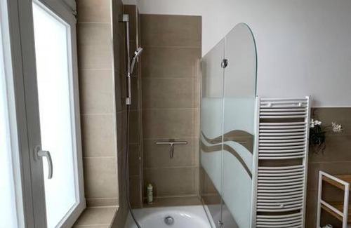 Bahnhofsviertel Apartment | LUCKY STAYS LS10 - Vollausstattung - Zentrum - Aufzug - große Küche - 2 Zimmer - Smart-TV