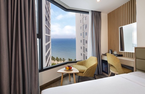 Tran Phu Beach Hotel | Lucky Sun Hotel