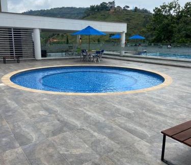 Floridablanca Apartment | Lujoso apartamento piscinagym