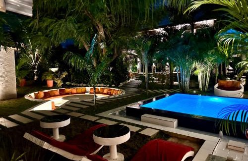 Roman Ridge Apartment | Lukas Garden Accra with Pool, Jacuzzi & Gym