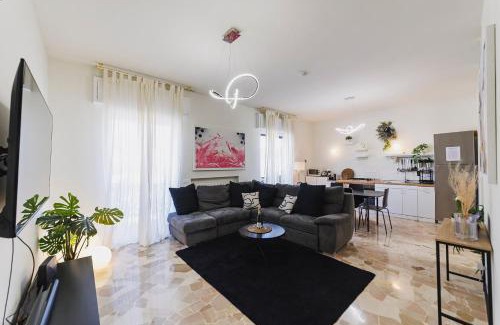 Zona Risorgimento Apartment | Luminoso apt in Porta Venezia