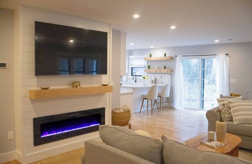 Saugerties Cabin | LunaVista Boutique Stay - Modern Luxury Retreat in Saugerties