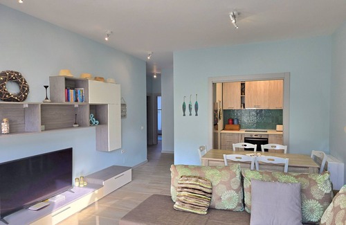 Ishem Apartment | Lura 2 Holiday Homes 127