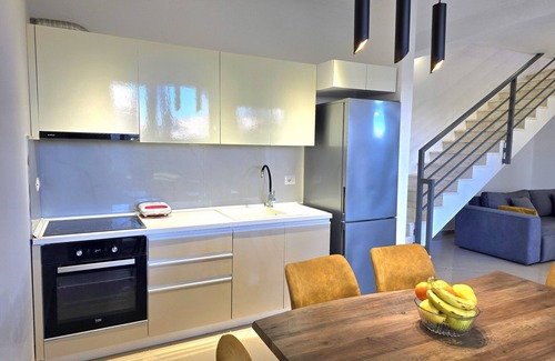 Ishem Villa | Lura 3 Holiday Homes 255