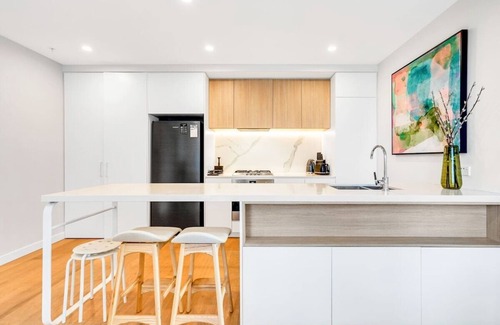 Box Hill Apartment | Lux 1 bedroom Executive Apt in Box Hill