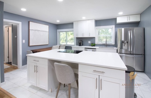 Rochester Hills House | Lux 1 level 1800sqf, close to downtown Rochester, Royal Oak, Birmingham, Detroit
