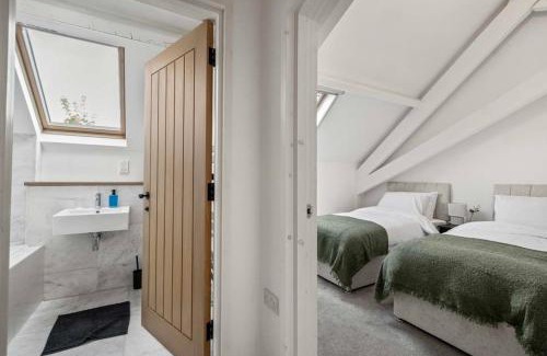 Frodsham Apartment | Lux Barn Conversion in Frodsham