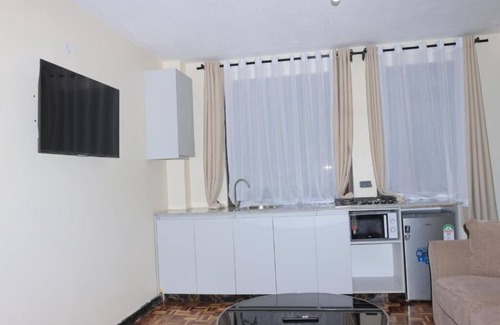 Eldoret Apartment | Lux Suites Hostpoa Airbnb's Eldoret