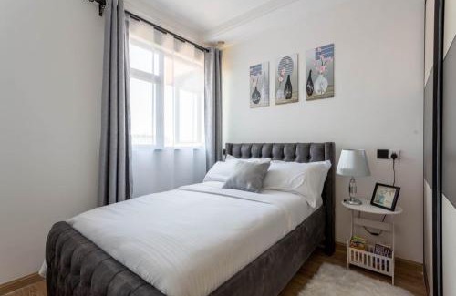 Thompson Estate Apartment | Lux Suites Urban Oasis Apartment
