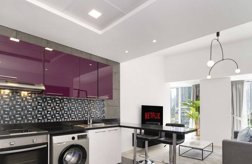 Al Sufouh 2 Apartment | LUX The Cayan Superior Suite 2