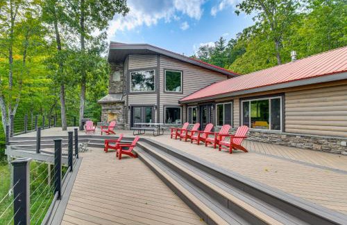 Cameron House | Luxe Cabin Compound 4 Mi to Cameron State Forest!