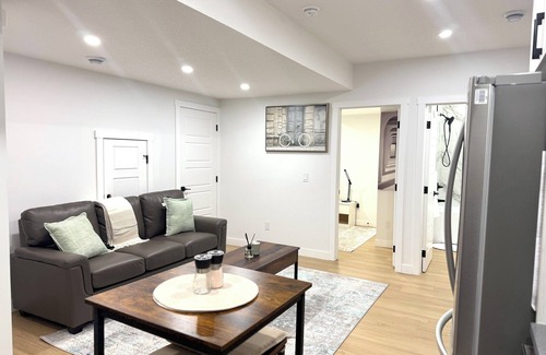 Calgary Apartment | Luxe Stay with a Designer Touch