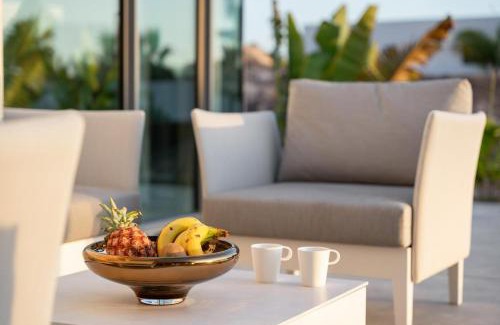 Guia de Isora Villa | LuxLiving Tenerife Dali
