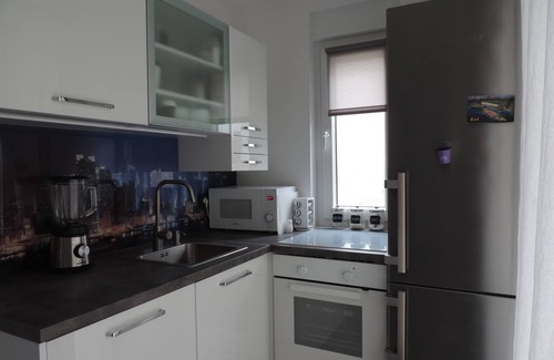 Kolan Apartment | Luxurious 2-Bed Appartment in Mandre with pool