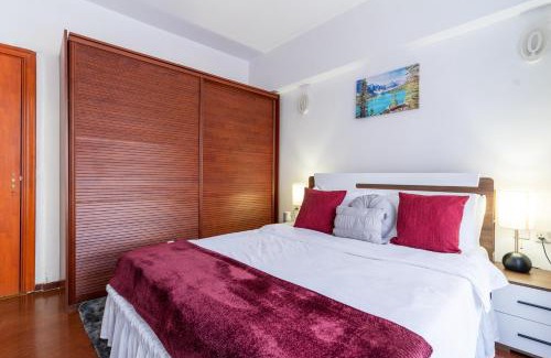 Kilimani Apartment | Luxurious-2 bedroom apartment with a swimming pool in Kilimani Nairobi