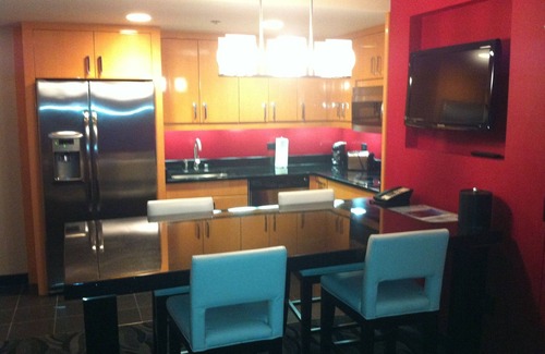 Las Vegas Hotel | Luxurious 2 Bedroom Suite On The Strip