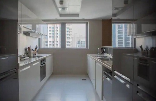 Downtown Dubai Apartment | Luxurious 3BR in downtown/the boulevard w/maid FT