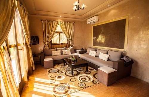 Tahannout Apartment | Luxurious apartment - secure and close to Marrakech