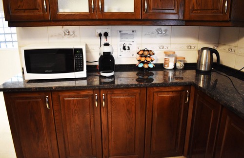 Aqaba House | Luxurious Aqaba villa with city views and a prime location.