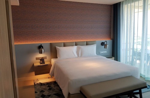Cam Lam Apartment | Luxurious Beachfront Hotel Apartments