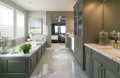 Castro Valley House | Luxurious Country Golf Club Estate w/ 180° Views