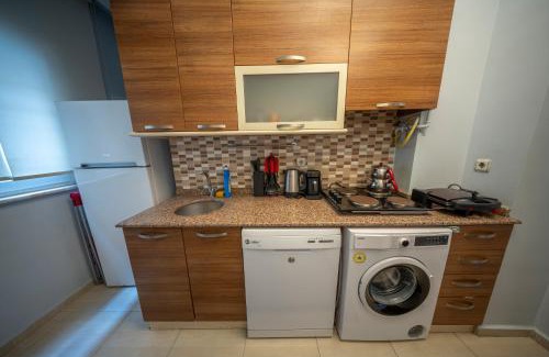 Gumussuyu Mahallesi Apartment | Luxurious Four Bedroom Apartment in Taksim, 4ACs