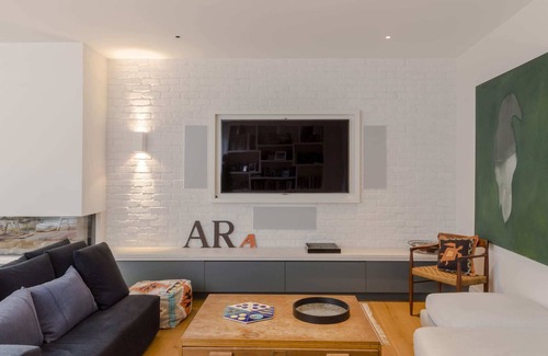 Thamesfield House | Luxurious House with Garden - Beside River & Parks