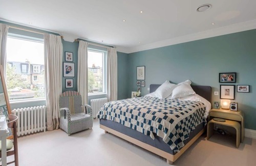 Thamesfield House | Luxurious House with Garden - Beside River & Parks