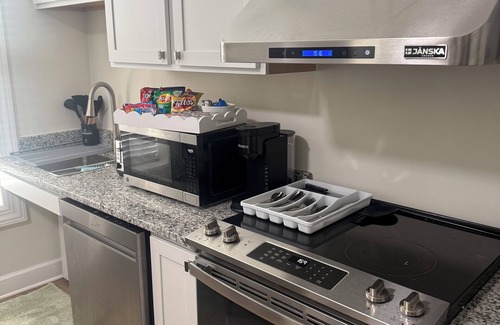 Hagerstown Condo | Luxurious large condo, no steps,amenities galore. Brand new, Secure, Parking,W/D