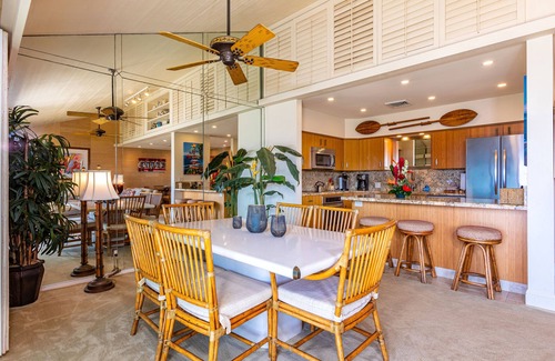 Wailea Condo | Luxurious Oceanfront Makena Surf Three Bedroom Three Bathroom Condo