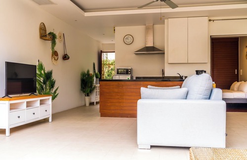 Cherngtalay Villa | Luxurious one bedroom private villa with plunge pool in a quiet environment