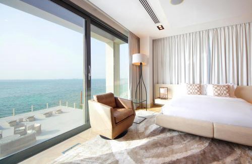 Abu Dhabi Villa | Luxurious Overwater Villa Escape on Nurai Island