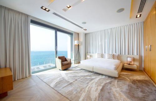 Abu Dhabi Villa | Luxurious Overwater Villa Escape on Nurai Island