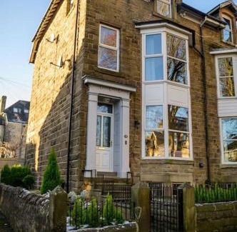Buxton House | Luxurious Retreat in Buxton