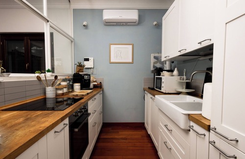 Suburbio IX Aurelio Villa | Luxurious villa with pool near St. Peter's and the Vatican. Pets allowed.